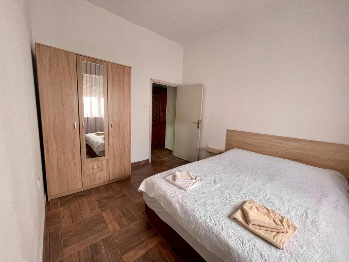 Apartment Jovana Херцег-Нови Экстерьер фото